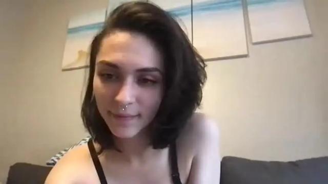 Thumbnail 1, alixmae769936's Stream at Chaturbate, 14 months ago