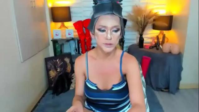 Image 6 of aliyahdeluxx Stream on Chaturbate on 1 month ago