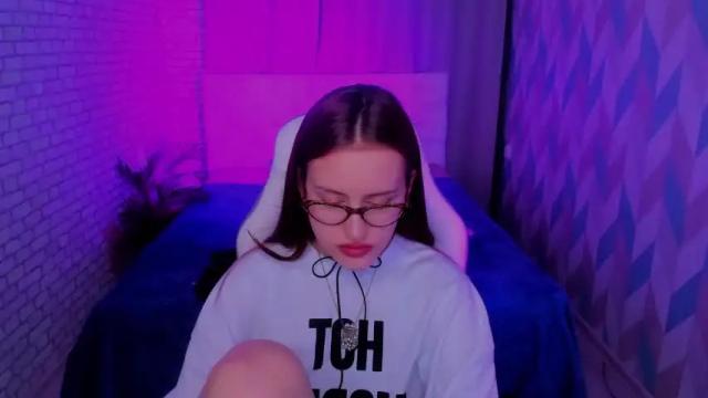 Image 8 of all_isa Stream on Chaturbate on 14 months ago