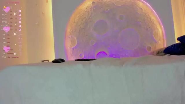 Image 12 of allanna_15_ Stream on Chaturbate on 12 months ago
