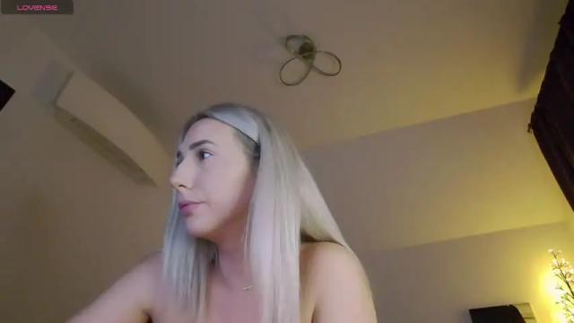 Image 12 of allayah Stream on Chaturbate on 1 month ago