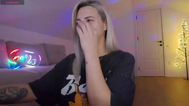 Image 11 of allayah Stream on Chaturbate on 8 days ago