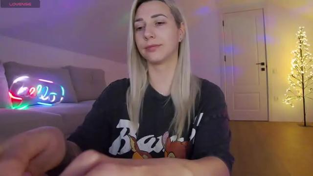 Image 3 of allayah Stream on Chaturbate on 8 days ago