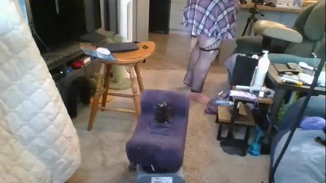 Image 2 of allbuttplaywelcome69 Stream on Chaturbate on 24 days ago