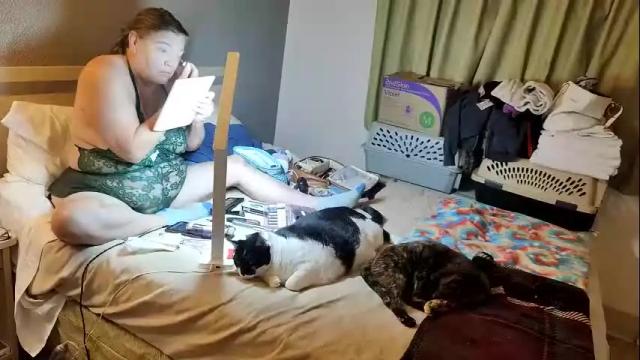 Image 7 of allbuttplaywelcome69 Stream on Chaturbate on 2 months ago