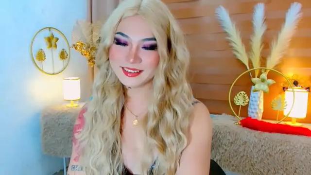 Image 2 of allenahollywood Stream on Chaturbate on 18 months ago
