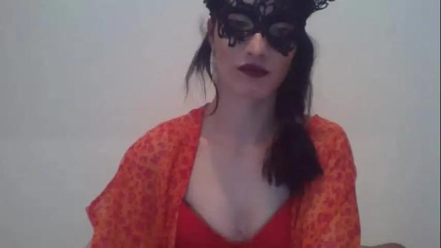 Image 2 of allesy_casey Stream on Chaturbate on 7 months ago