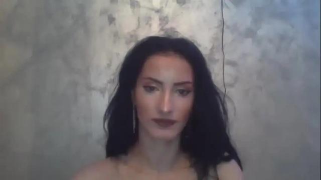 Image 8 of allesy_casey Stream on Chaturbate on 7 months ago