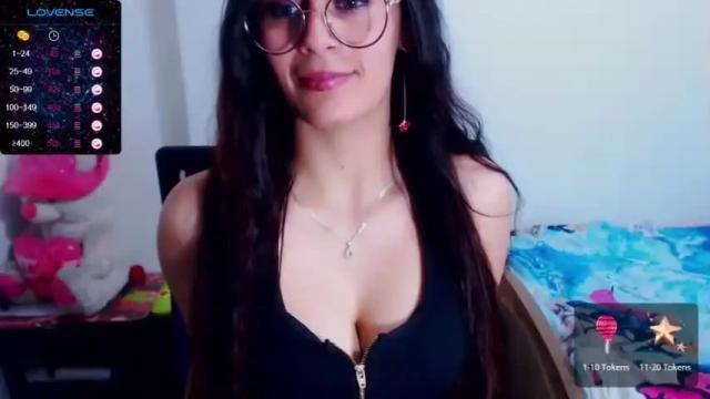 Image 2 of allexia_blue Stream on Chaturbate on 18 months ago