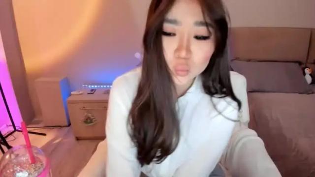 Image 2 of alleyesonme666 Stream on Chaturbate on 14 months ago