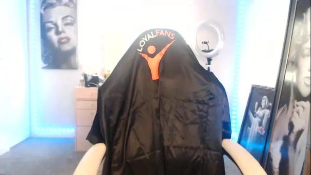 Image 10 of alleyezonbrielle Stream on Chaturbate on 18 months ago