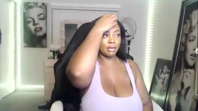 Thumbnail 1, alleyezonbrielle's Stream at Chaturbate, 17 months ago