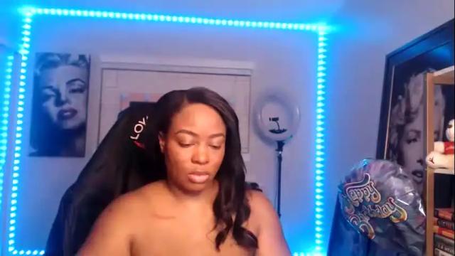 Image 4 of alleyezonbrielle Stream on Chaturbate on 15 months ago
