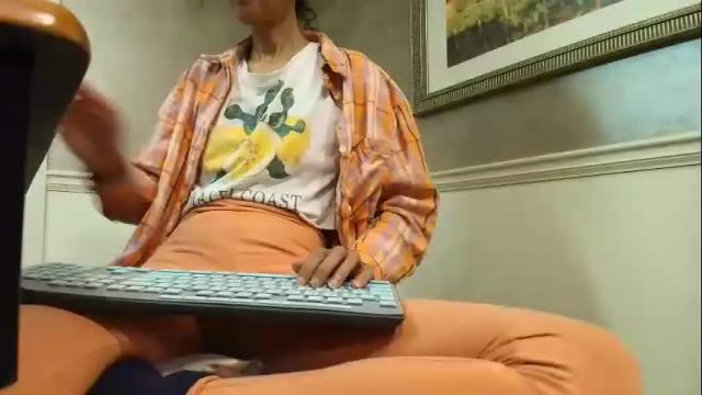 Image 2 of allgood4u Stream on Chaturbate on 5 days ago