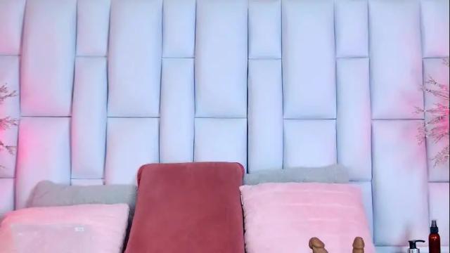 Image 6 of alliciakim Stream on Chaturbate on 1 month ago