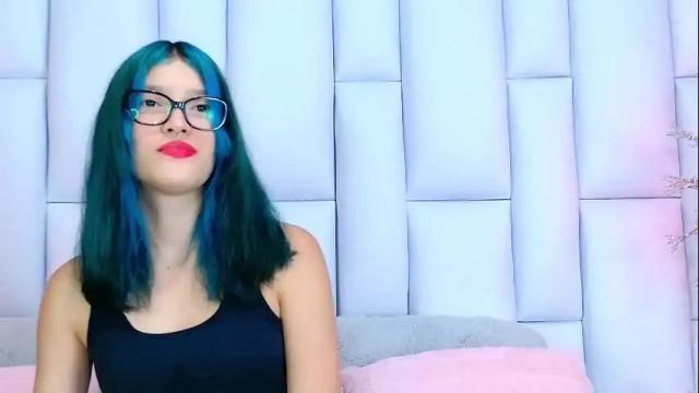 Image 7 of alliciakim Stream on Chaturbate on 1 month ago