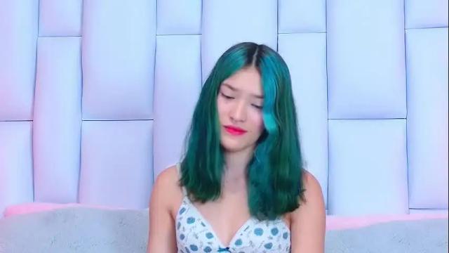 Image 2 of alliciakim Stream on Chaturbate on 23 days ago