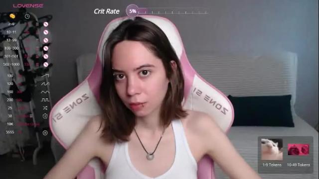 Image 8 of allie_hazie Stream on Chaturbate on 2 months ago