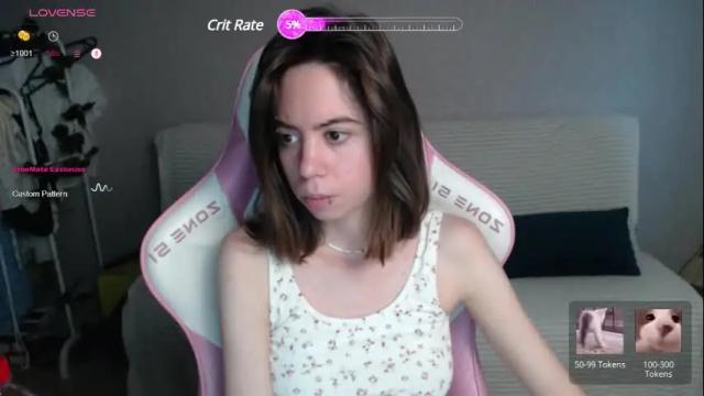 Thumbnail 1, allie_hazie's Stream at Chaturbate, 2 months ago