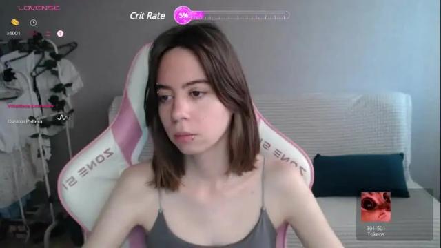 Image 3 of allie_hazie Stream on Chaturbate on 1 month ago