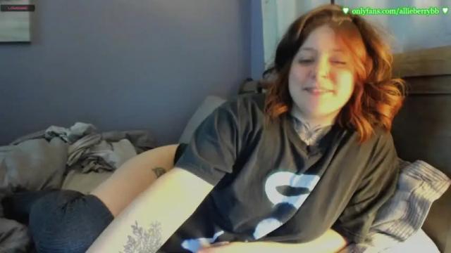 Image 11 of allieberrybb Stream on Chaturbate on 15 months ago