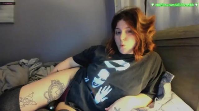 Image 4 of allieberrybb Stream on Chaturbate on 15 months ago