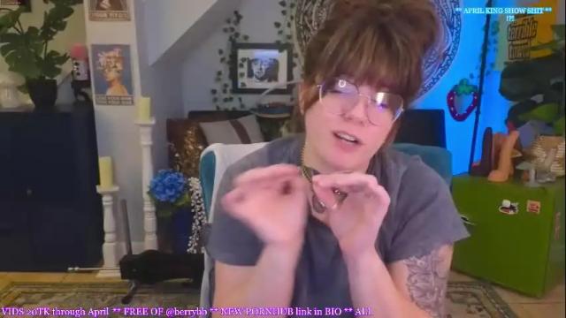 Image 12 of allieberrybb Stream on Chaturbate on 3 months ago