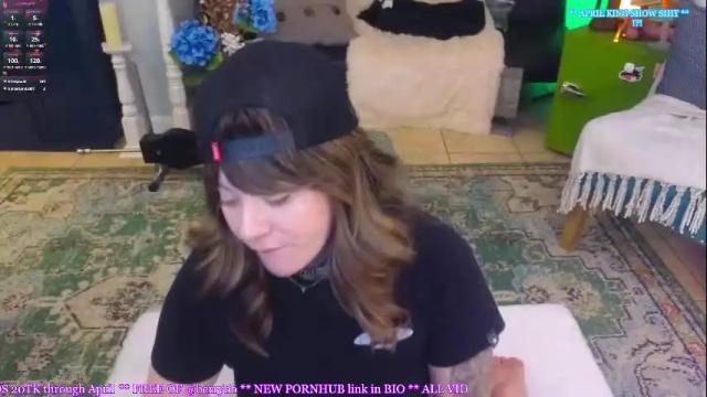 Image 10 of allieberrybb Stream on Chaturbate on 3 months ago