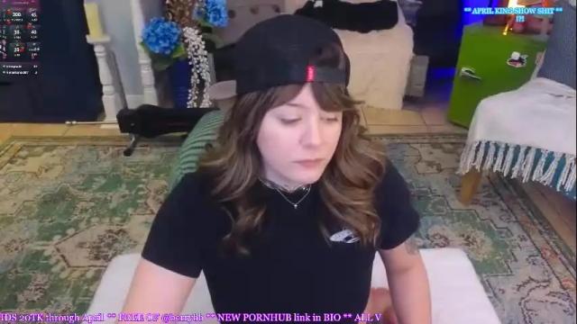 Image 4 of allieberrybb Stream on Chaturbate on 3 months ago