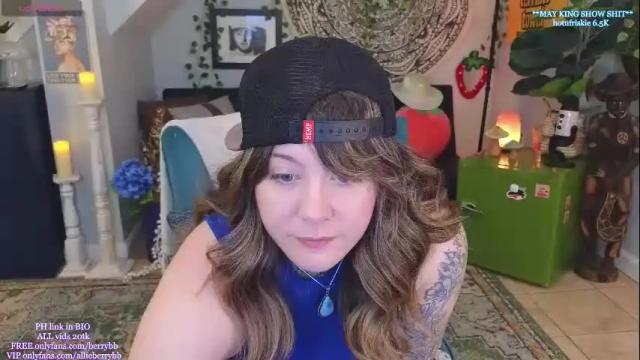 Image 6 of allieberrybb Stream on Chaturbate on 2 months ago