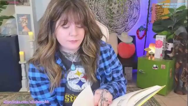Image 10 of allieberrybb Stream on Chaturbate on 1 month ago