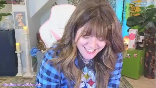 Image 11 of allieberrybb Stream on Chaturbate on 1 month ago