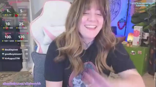 Image 10 of allieberrybb Stream on Chaturbate on 2 days ago