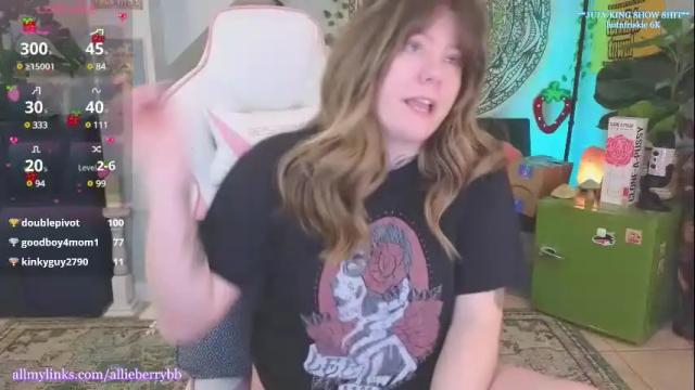 Image 8 of allieberrybb Stream on Chaturbate on 2 days ago