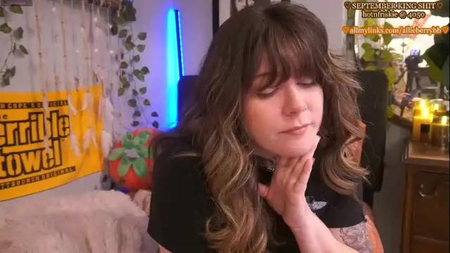 Image 8 of allieberrybb Stream on Chaturbate on 1 month ago