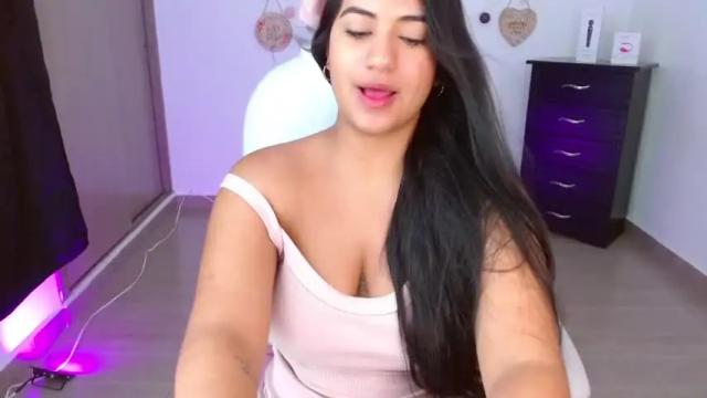 Image 7 of alliison_20 Stream on Chaturbate on 13 months ago