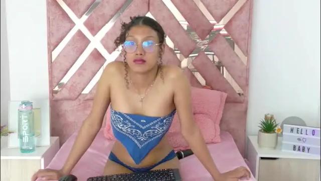 Image 7 of allis0n_ik Stream on Chaturbate on 1 month ago