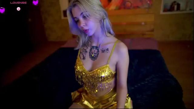 Image 6 of allison_cuty Stream on Chaturbate on 12 days ago