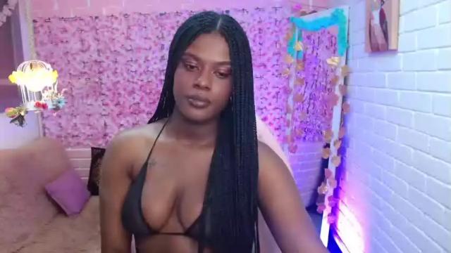 Image 3 of allison_tay Stream on Chaturbate on 28 months ago