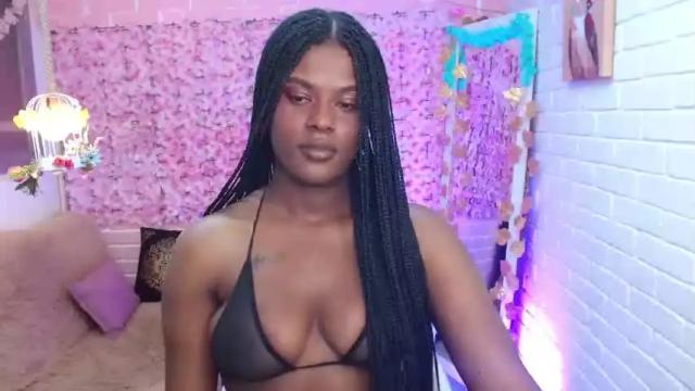 Image 4 of allison_tay Stream on Chaturbate on 28 months ago