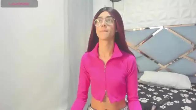 Image 8 of allisonalaia Stream on Chaturbate on 15 months ago