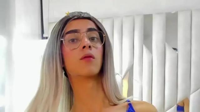 Image 2 of allisonalaia Stream on Chaturbate on 14 months ago