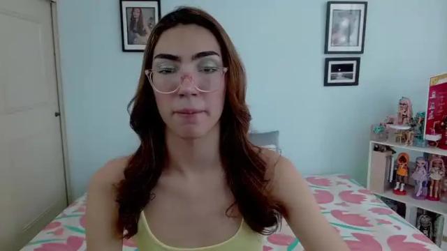 Image 10 of allisonblossom Stream on Chaturbate on 13 months ago