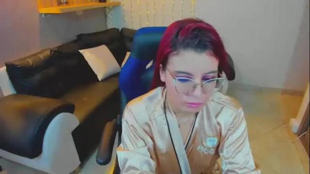 Image 4 of allisonlove_88 Stream on Chaturbate on 19 days ago