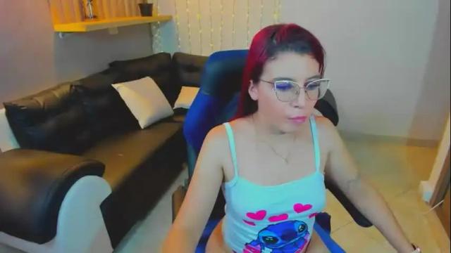 Image 8 of allisonlove_88 Stream on Chaturbate on 19 days ago