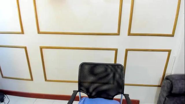 Image 7 of allisonlove_88 Stream on Chaturbate on 18 days ago