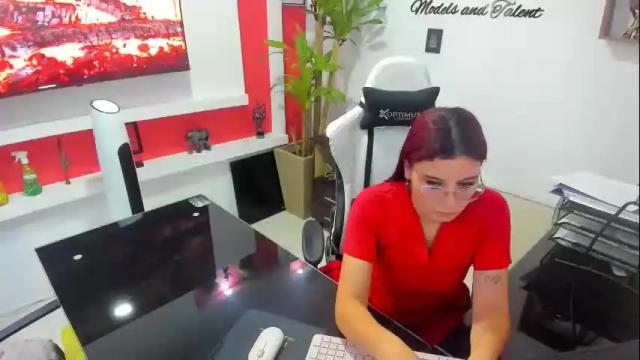 Image 2 of allisonlove_88 Stream on Chaturbate on 7 days ago