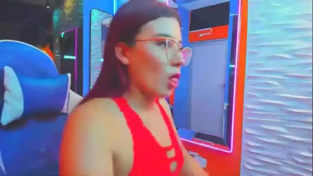 Image 6 of allisonlove_88 Stream on Chaturbate on 1 month ago