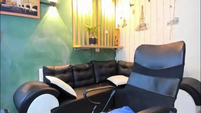 Image 2 of allisonlove_88 Stream on Chaturbate on 1 month ago