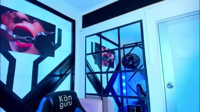 Image 11 of allisonlove_88 Stream on Chaturbate on 22 days ago